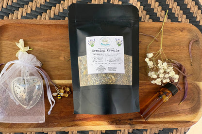 The Petite Botanical Tea Ritual Gift Bag